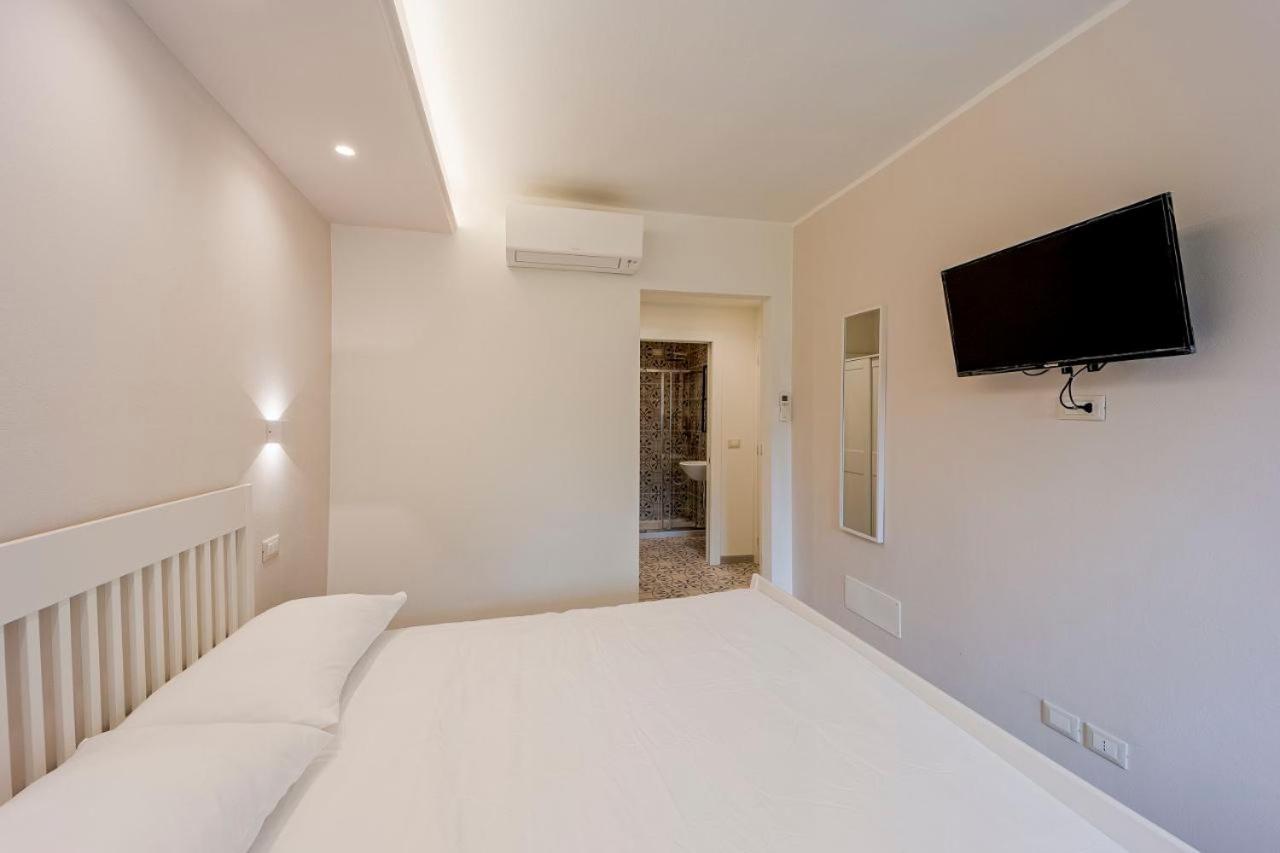Gli Ulivi Rooms And Breakfast Marina dʼMarina dʼAndora Zewnętrze zdjęcie